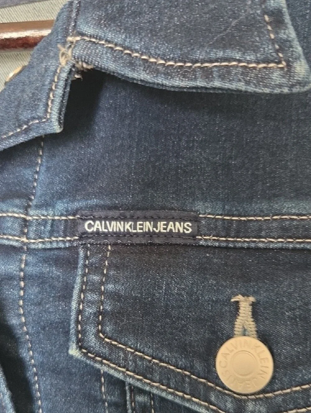 Calvin Klein Navy Denim Jacket (size M) - Picture 4 of 7